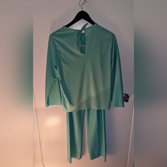 Doctor Scrubs Halloween Costume - Womens Large - Picture 4 of 7